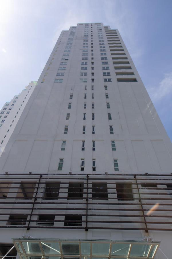 Profolio @ Mansion One Appartement George Town Buitenkant foto